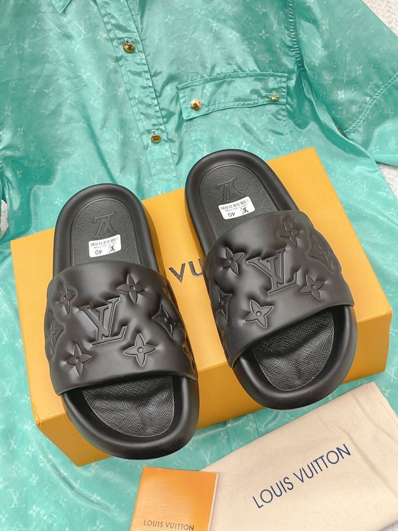 Louis Vuitton Slippers